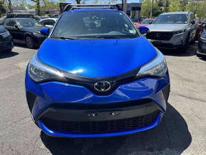 Voiture d'occasion de qualité à prix abordable, Toyota C-HR Limited 2021, conduite à gauche - Product Image 3