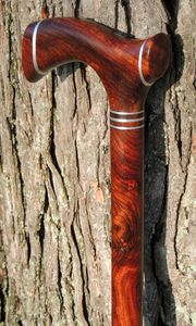 ไม้เท้าไม้ปรับได้พร้อมนอตหลายอันไม้เท้าแข็งแรงสำหรับผู้สูงอายุตามมาตรฐานสากล - Product Image 3