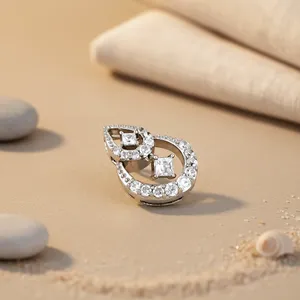 Pendentif en zircon en forme de cœur romantique avec pierres taillées princesse, alliage plaqué rhodium pour femmes, bijoux tendance - Product Image 1