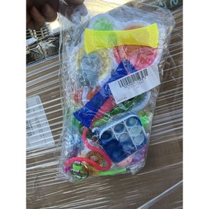 Pallet per giocattoli misti di tipo animale - Product Image 2