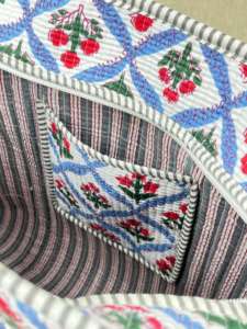 Moda y Funcionalidad con Nuestro Bolso Tote Resistente, Moderno, Ligero e Ideal para Cualquier Ocasión - Product Image 6