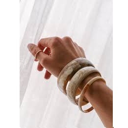 Brazalete de Cuerno de Búfalo Hecho a Mano de la Mejor Calidad, Nuevo y Popular, Joyería de Color Natural, Diseño Más Vendido, Brazaletes de Cuerno Hechos a Mano - Product Image 4
