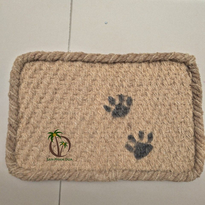 Alfombrilla de coco Natural hecha a mano para mascotas, alfombra fresca para pata de gato, juguete de refrigeración con garra para perros, alfombrilla de coco, suministros para rasguños, mascotas - Product Image 1