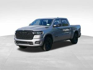 RAMMM 2025 1500 Big Horn Crew Cab 4WD d'occasion meilleure offre - Product Image 3