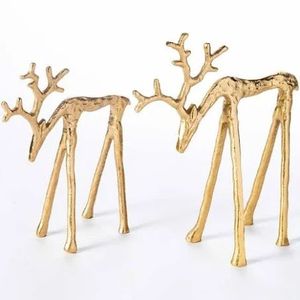 Sculpture d'animal de renne doré de luxe Art en métal pour centre de table et cadeau de Noël Design élégant Art en métal de cerf pour la décoration - Product Image 2
