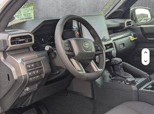 Toyota Tacoma TRD Off-Road Double Cab 4x4 2024 d'occasion (conduite à gauche/droite) - Product Image 6