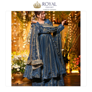Nouvelle collection de créateurs de robes Anarkali pour femmes, pour mariage et soirée, en soie Vichitra avec de riches broderies de sequins - Product Image 4