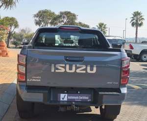 Pick-up Isuu d'occasion 2022, automatique, turbo, 5 portes, 5 places, sièges en cuir, pneus R19, barre de toit en alliage d'aluminium, caméra arrière - Product Image 2