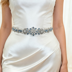 Cinturón de Novia Ajustable con Diamantes de Imitación Azul Claro, Hecho a Mano por Bridella, Accesorios de Novia para Fiesta de Bodas - Product Image 2