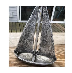 Escultura Artesanal de Aluminio Fundido con Diseño Moderno, Forma Artística y Decoración de Primera Calidad para Espacios Interiores de Lujo - Product Image 3