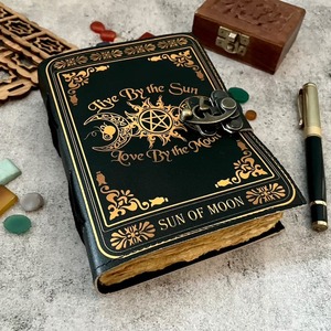 Journal de grimoire Déesse triple lune - Product Image 5