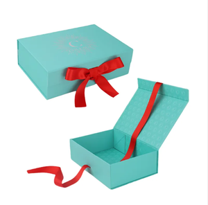 Boîtes cadeaux pliantes personnalisables en carton de ruban kraft noir pliable avec extrémité inversée et matériaux magnétiques recyclés UV vente en gros - Product Image 1