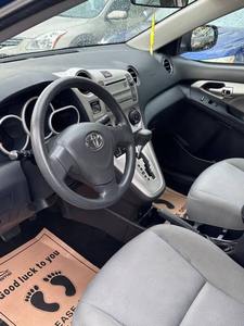 Toyota Matrix 4dr Hatchback 2010 d'occasion - Product Image 2