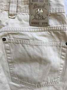 Pantalones cortos vaqueros modelo sillín beige para hombre W33 ''Made in Italy-a Crafted Italian Craft - Product Image 3