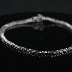 Bracelet léger élégant en diamant moissanite cultivé en laboratoire rond personnalisé carat vs1 or rose or argent oem bas quantité minimale de commande b2b - Product Image 3