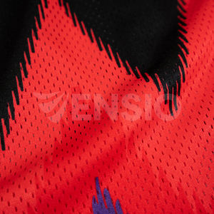 กางเกงขาสั้นชายหาดของผู้ชายโพลีเอสเตอร์พิมพ์ลายหลวมสำหรับฝึกซ้อมฤดูร้อน - Product Image 5