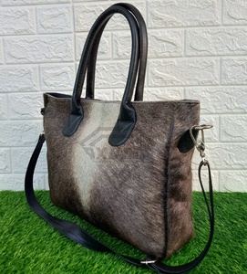 กระเป๋าถือหนังวัวแท้สำหรับผู้หญิงซิปปิดโลโก้ปรับแต่งได้สีน้ำตาลขาวกันน้ำฤดูใบไม้ผลิ/ฤดูใบไม้ร่วง/ฤดูหนาว/ฤดูร้อน - Product Image 3