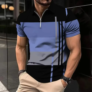 Fashion Forward Polo pour homme avec colorblocking vert et noir audacieux avec une fermeture à glissière avant pour un moderne élégant - Product Image 3
