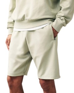 Pantalones cortos de entrenamiento atlético para hombre: pantalones cortos de entrenamiento ligeros y transpirables para gimnasio, correr y ropa deportiva con dos bolsillos laterales - Product Image 1