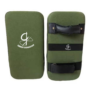 Équipement d'entraînement Thai Pad Kicking Pad Custom Color Made Cuir Pakistan Produit Kickboxing Thai Pads - Product Image 1