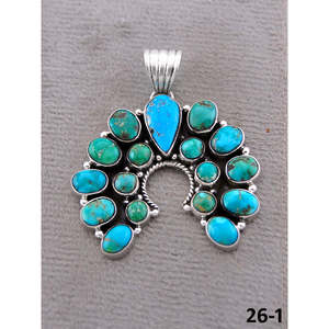Pendentif Turquoise Fait Main du Sud-Ouest, Émeraude de la Vallée avec Sertissage à la Française en Argent Sterling, Breloques Taille Émeraude - Product Image 1