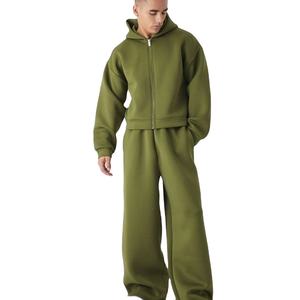 ชุดวอร์มผู้ชายแบบมีฮู้ด ดีไซน์โดดเด่น ผ้าฝ้าย 100% ระบายอากาศได้ดี ผ้าฟลีซ สำหรับฤดูหนาว สีพื้น พิมพ์ลาย บริการ OEM พร้อมโลโก้ด้านหน้า จำหน่ายจำนวนมาก - Product Image 3