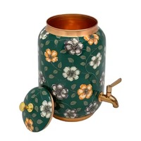 Distributeur d'eau en cuivre émaillé vert foncé avec grand bel imprimé floral blanc et orange