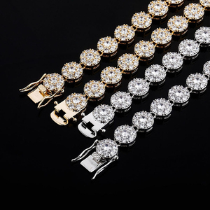 Collier de tennis en argent sterling 925 Artisanat de qualité supérieure Superbe brillance Coupe ronde Diamant cultivé en laboratoire Choix de cadeau parfait - Product Image 3