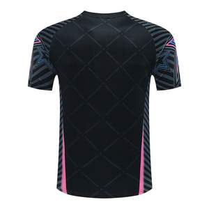 Maillots de football personnalisés en polyester 100% avec impression par sublimation pour l'entraînement des équipes - Product Image 2