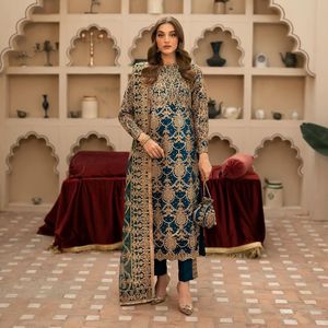 Vêtements pakistanais traditionnels brodés de qualité supérieure Salwar Kameez pour les options de fête et de mariage d'Inde - Product Image 1
