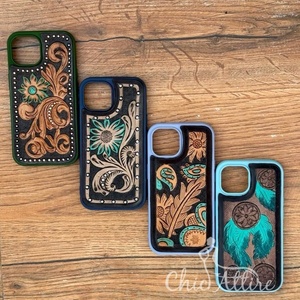 เคสโทรศัพท์หนังลายดอกไม้สำหรับ iPhone 13 14และ15เคสโทรศัพท์ออกแบบได้ตามต้องการใหม่เทอร์ควอยซ์ด้วยมือสไตล์ตะวันตก - Product Image 1