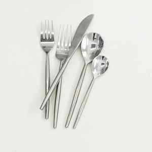 Modern Design Stainless Steel Cutlery Set <b>Mirrored</b> Stainless Material Durable for Daily Dining Special Occasions - Product Image 1
