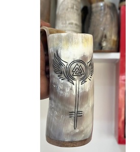 ชุดแก้วน้ำทรงเขาสัตว์แบบทำมือสไตล์ไวกิ้ง สำหรับเบียร์ วิสกี้ และไวน์ - เหมาะสำหรับใช้ในบ้านและบาร์โรงแรม - Product Image 2