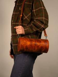 Custom Oem Mens Leather Cylinder Phone <b>Bag</b> Men Designer Plain Crossbody <b>Messenger</b> <b>Bag</b> for Men Shoulder <b>Messenger</b> LCYB-0085 - Product Image 5