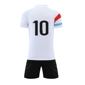 Uniforme de football personnalisé par sublimation, commande en gros, délai de production rapide, service OEM unisexe, fourniture 100% polyester respirant à séchage rapide - Product Image 4