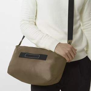 Chaqueta de Plumón para Hombre, Nueva, de Alta Calidad, al Por Mayor, al Mejor Precio, Impermeable, Cortavientos, Ecológica, con Forro de Lana y Exterior de Nailon - Product Image 6