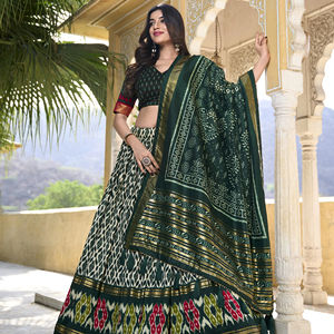 Exclusivo Tussar Silk Ikkat Print Lehenga Choli con trabajo de lámina y Gotta Patti Tassel Dupatta para Festival de bodas al por mayor - Product Image 1
