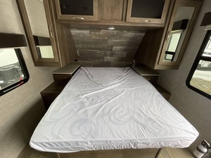 Caravane de camping d'occasion Cole_man Li_ght 1805RB 2020 - Product Image 2