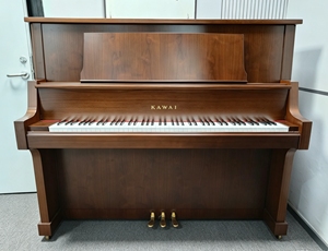 เปียโนตั้งตรง KAWAI KL702 จากญี่ปุ่น สำหรับผู้ซื้อทั่วโลก เสียงอันอบอุ่นและเต็มเปี่ยม คุณภาพระดับไฮเอนด์สำหรับโฮมสตูดิโอ - Product Image 6