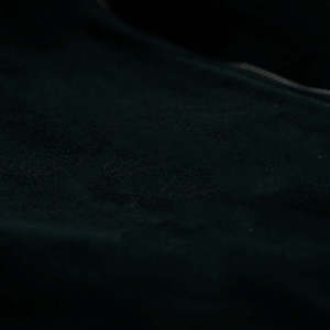 เสื้อฮู้ดดี้ผู้ชายคุณภาพสูง ดีไซน์เนอร์ออกแบบเอง ตกแต่งด้วยคริสตัล พิมพ์ลายฤดูหนาว สไตล์สตรีทแวร์ ระบายอากาศได้ดี ผลิตจากผ้าฝ้ายฟลีซ 100% รับสกรีนโลโก้ตามแบบ - Product Image 4