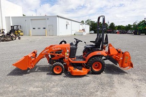 Compre el tractor diésel subcompacto BX2680 de 25.5 HP 4WD listo para la venta - Product Image 5