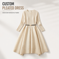 Robe plissée sur mesure, mode féminine, fabricant OEM, fournisseur de vêtements à marque privée pour les marques de boutiques, production en petites séries