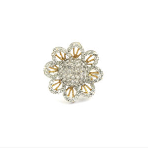 Anillo de Plata de Ley 925 con Racimo de Flores y Circonita Cúbica Hecha a Mano para Mujer - Product Image 1