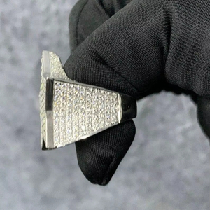 VVS Moissanite แหวนแฟชั่น925เงินประดับเพชรแหวนฮิปฮอปสตาร์สำหรับแร็ปเปอร์ในราคาถูกได้รับการรับรองจากแฟชั่น - Product Image 1