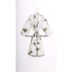 Veste d'hiver à manches longues pour femme, en coton biologique 100%, réversible, matelassée, brodée, Kantha Suzani, fabriquée à la main en Inde, écologique - Product Image 5