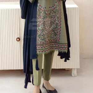 Conjunto de Shalwar Kameez Dupatta para Mujer, Estilo de Marca, Venta al por Mayor, Shalwar Kameez Bordado de Alta Gama para Mujer - Product Image 5