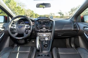 FORD FOCUS ST 2013 USADO, Volante a la Izquierda/Derecha - Product Image 4