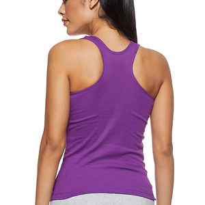 Ensemble deux pièces léger d'été pour femme : débardeur et short décontracté assorti, avec logo frontal, 100 % coton respirant et écologique - Product Image 2