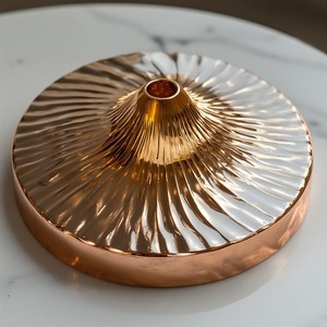 Magnifique ensemble de brûleurs à encens en laiton avec des sculptures en treillis complexes, design moderne et antique durable, portable, échappatoire de fumée - Product Image 3