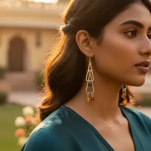 Pendientes Geométricos de Plata 925 con Detalles de Piedras Preciosas, Accesorios de Moda con Estilo Único - Product Image 2